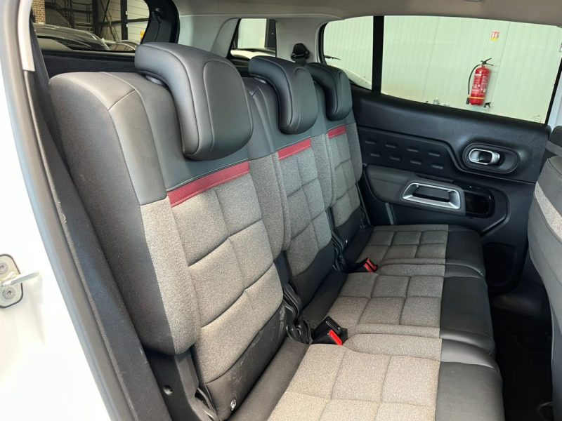 🔹Citroën C5 Aircross 1.5 Bluehdi 131 Ch C-Series📸 Caméra de recul 360°🍏 Apple CarPlay🛡️ Garantie
