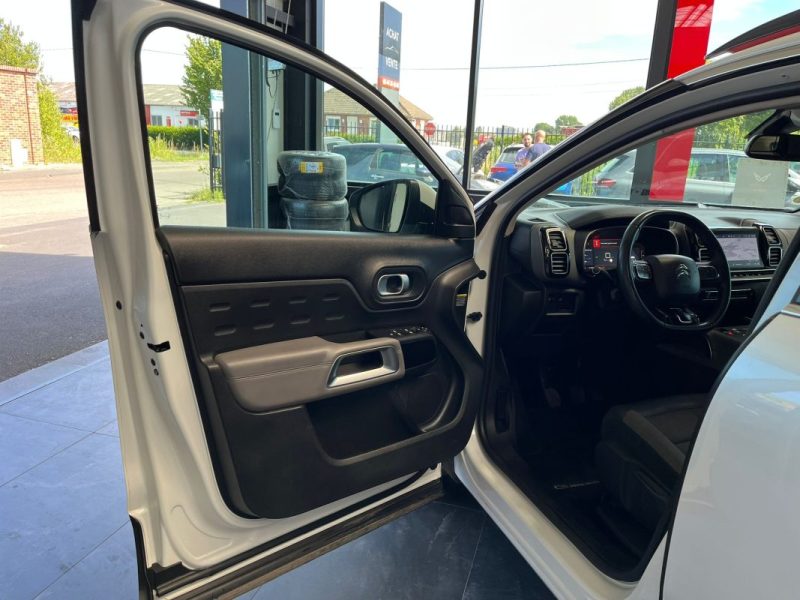 🔹Citroën C5 Aircross 1.5 Bluehdi 131 Ch C-Series📸 Caméra de recul 360°🍏 Apple CarPlay🛡️ Garantie