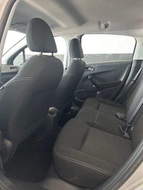 PEUGEOT 208 1.6 HDI 75 ACTIVE 