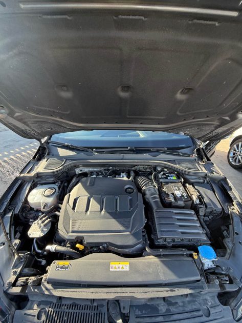VOLKSWAGEN GOLF 8 GTD 200 DSG 7