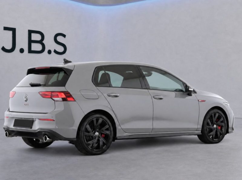 VOLKSWAGEN GOLF GTI CLUBSPORT 2.0 TSI 300 DSG7 2024