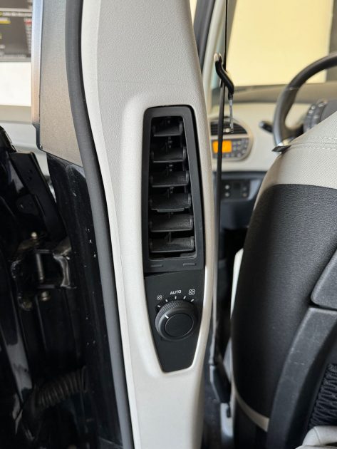 CITROEN  C4 PICASSO  1.6 HDI Diesel 2013 - entretien effectué - CT OK - Garantie 12 mois ou 15 000 k