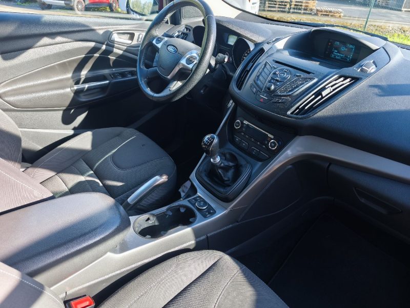 FORD KUGA 1.5 ECOBOOST 150CH STOP&START TREND 2015