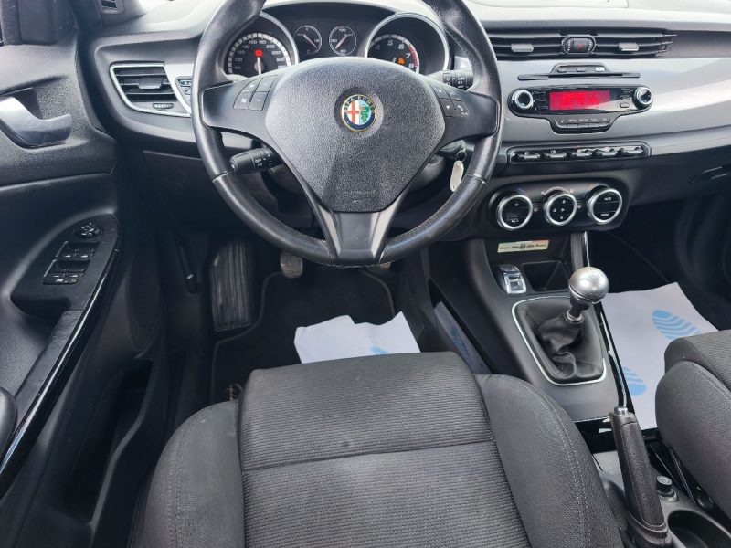 ALFA ROMEO GIULIETTA 1.4 TJET120 DISTINCTIVE 2011