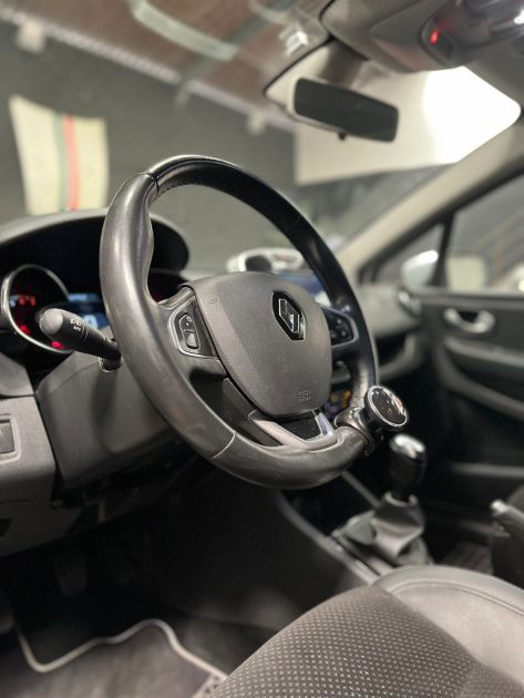 MAGNIFIQUE RENAULT CLIO IV 0.9 TCE 90 CH (CLIMATISATION AUTOMATIQUE, CAMÉRA DE RECUL, CARPLAY)⭐️⭐️⭐️