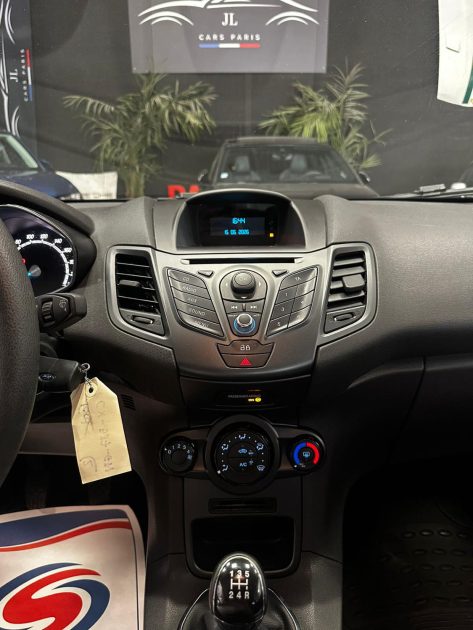 FORD FIESTA 82 CH (RÉVISION, CONTRÔLE TECHNIQUE OK) ⭐️⭐️⭐️⭐️⭐️