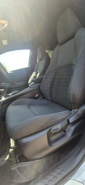 TOYOTA C-HR Dynamic 122 ch Phase 2 1.8 VVT-i HSD Hybrid Boîte auto / Caméra de recul / CarPlay