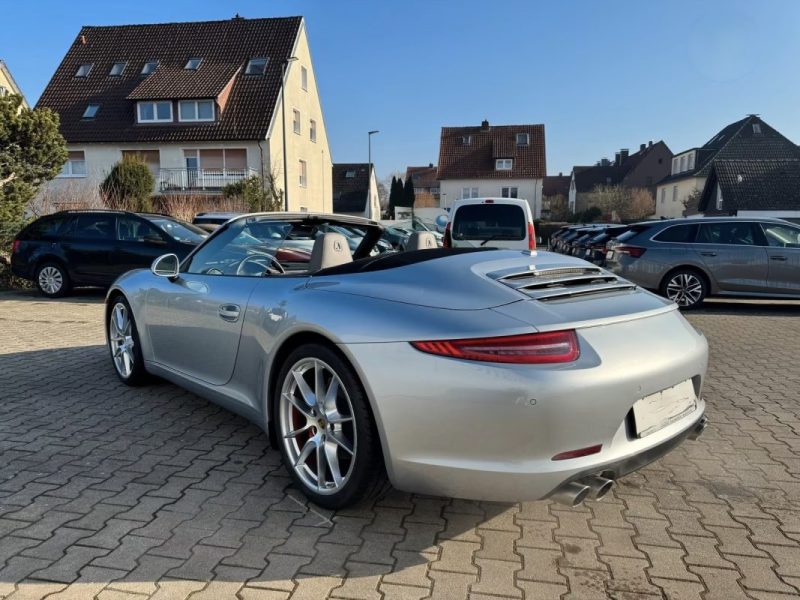 PORSCHE 911 CARRERA S CABRIOLET PDK / SPORT CHRONO / SIÈGES VENTILÉS / 20\" CARRERA 2015