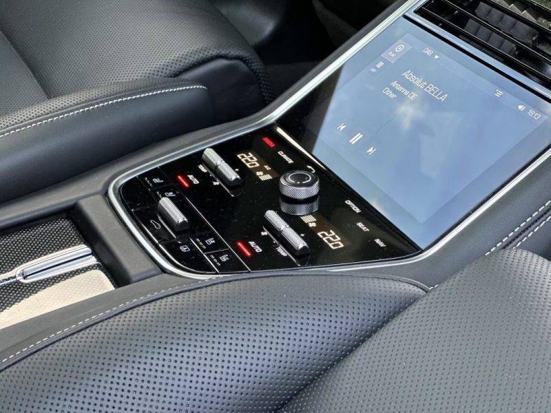 PORSCHE PANAMERA TURBO S E-HYBRID / BURMESTER / MATRIX LED / SPORTDESIGN 2018