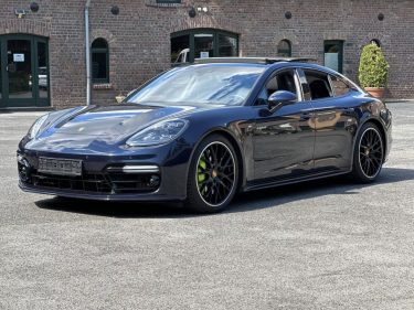 PORSCHE PANAMERA TURBO S E-HYBRID / BURMESTER / MATRIX LED / SPORTDESIGN 2018