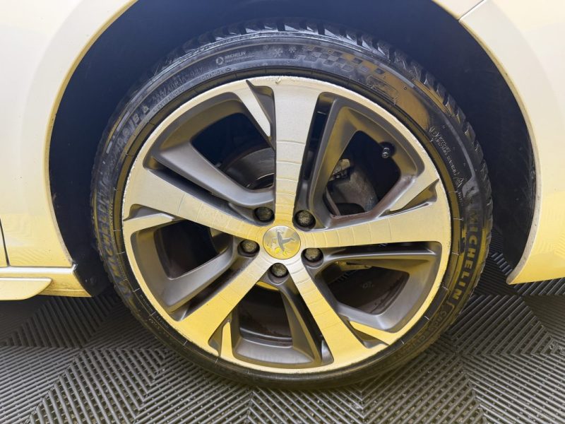 PEUGEOT 308 II 1.2 130CH GT LINE BOITE AUTOMATIQUE 