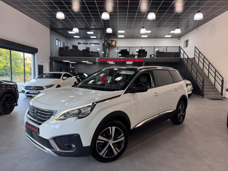 PEUGEOT 5008 1.6 BlueHdi 120cv ALLURE / 7 PLACES / GPS / CAMERA 360