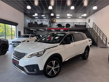 PEUGEOT 5008 1.6 BlueHdi 120cv ALLURE / 7 PLACES / GPS / CAMERA 360