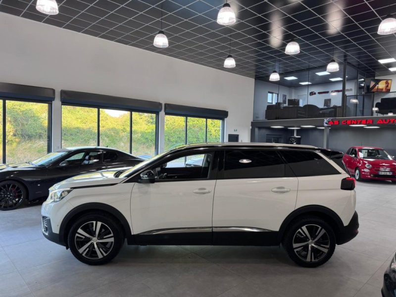 PEUGEOT 5008 1.6 BlueHdi 120cv ALLURE / 7 PLACES / GPS / CAMERA 360