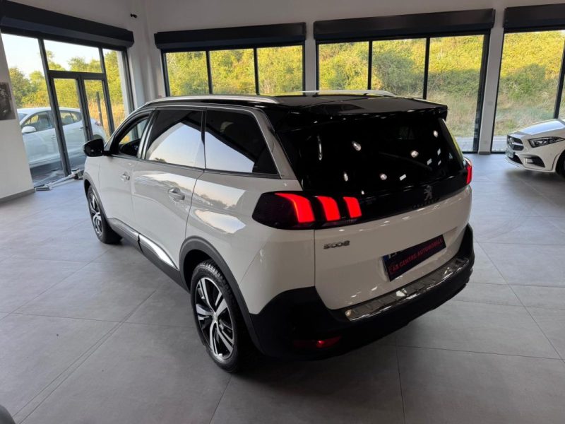 PEUGEOT 5008 1.6 BlueHdi 120cv ALLURE / 7 PLACES / GPS / CAMERA 360