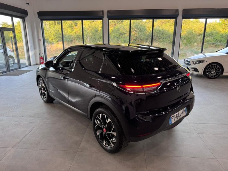 DS DS 3 BlueHdi 130cv EAT8 PERFORMANCE LINE + / 97 000km / SERIE INES DE LA FRESSANGE PARIS 