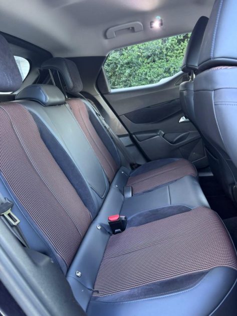 DS DS 3 BlueHdi 130cv EAT8 PERFORMANCE LINE + / 97 000km / SERIE INES DE LA FRESSANGE PARIS 