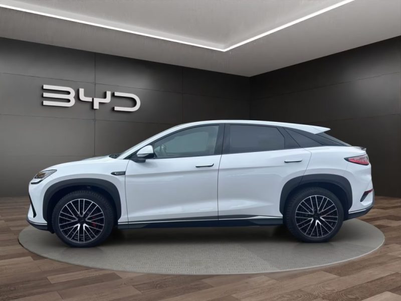 BYD SEALION 7 DESIGN AWD 530ch / TOIT PANORAMIQUE / CAMÉRA 360° / DYNAUDIO
