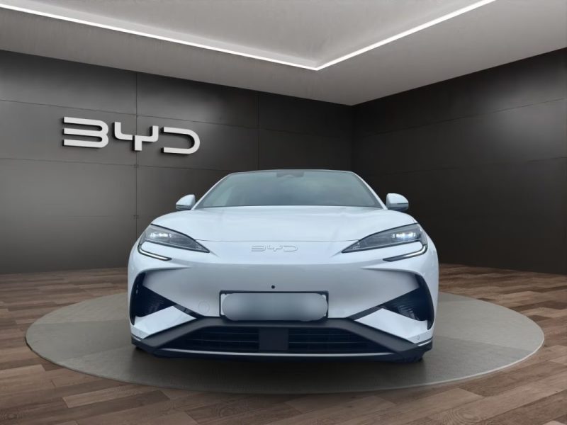 BYD SEALION 7 DESIGN AWD 530ch / TOIT PANORAMIQUE / CAMÉRA 360° / DYNAUDIO