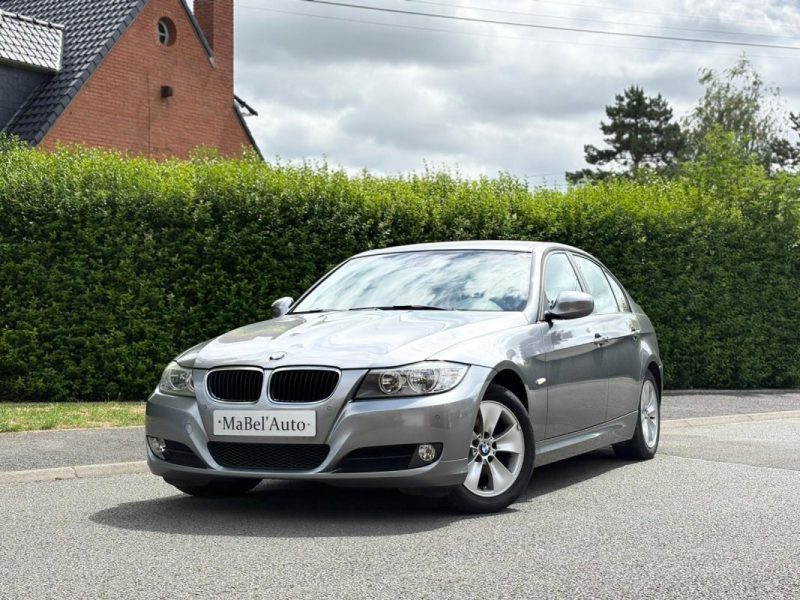 🚗 Magnifique BMW SERIE 3 318i PACK DESIGN // PREMIERE MAIN // ENTRETIEN EXCLUSIF BMW // TVA RECUPE