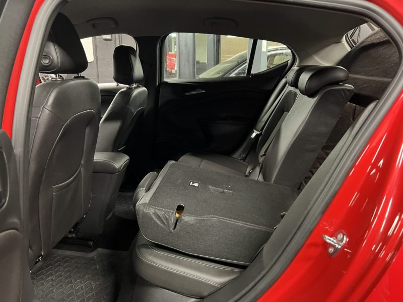 OPEL ASTRA V INNOVATION 1.0 TURBO 105 Cv EcoFLEX APPLE CARPLAY & ANDROID / 5 PORTES - GARANTIE 1 AN