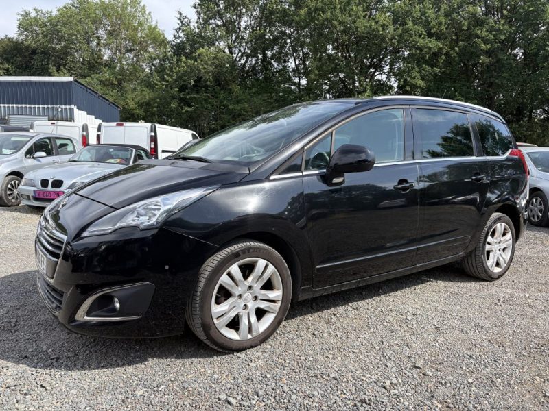 PEUGEOT 5008 1.6 BLUE HDI 120 ALLURE 7place garantie 12mois