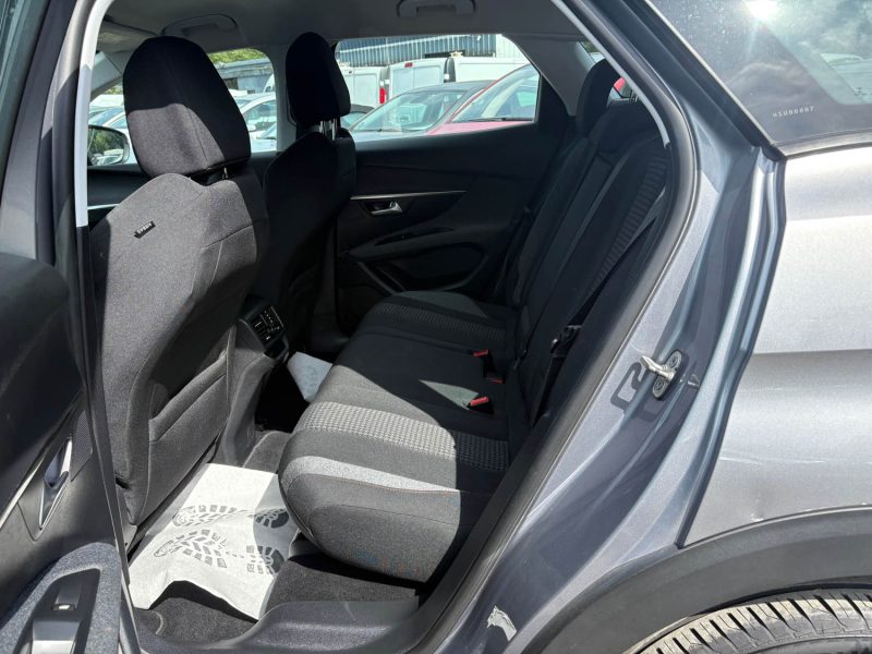 PEUGEOT 3008 - 2 1.6 BLUE HDI 130cv garantie 12mois