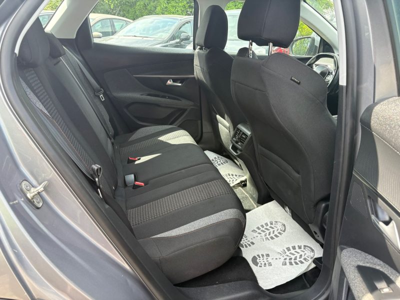 PEUGEOT 3008 - 2 1.6 BLUE HDI 130cv garantie 12mois