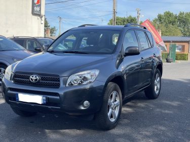 TOYOTA  RAV 4 2.2  CRDI 8CV  2006