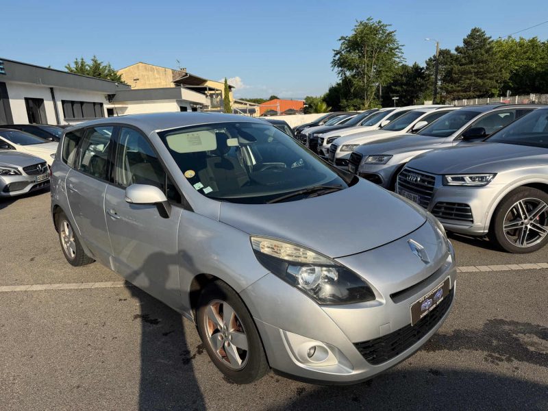 RENAULT GRAND SCENIC 3 1.5 DCI 105CH 7PLACES GARANTIE