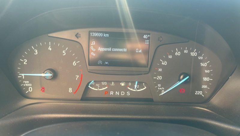 FORD FIESTA 1.0 L ECOBOOST 100 ch ST LINE BVA TOIT OUVRANT