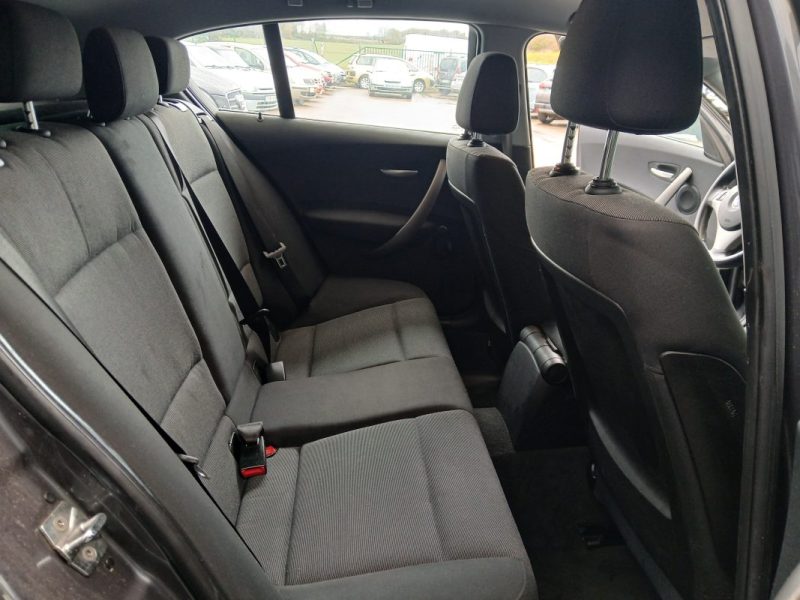 BMW SERIE 1  2.0I [118] 130 CV  2006