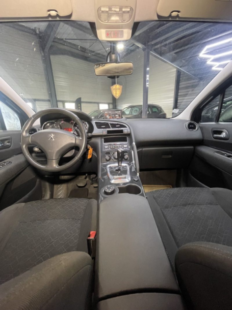 PEUGEOT 3008 1.6 HDI 115 NAPAPIJRI 2014
