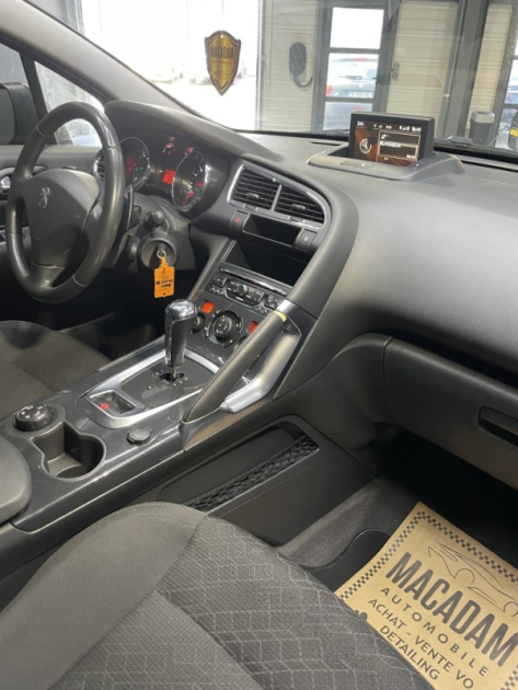 PEUGEOT 3008 1.6 HDI 115 NAPAPIJRI 2014