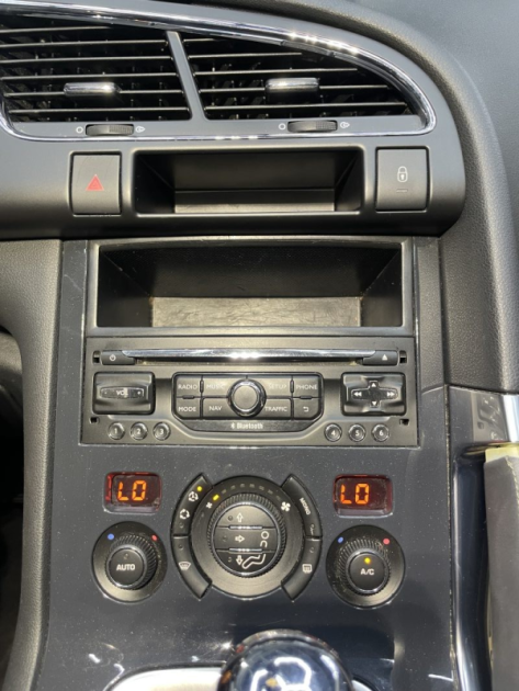 PEUGEOT 3008 1.6 HDI 115 NAPAPIJRI 2014