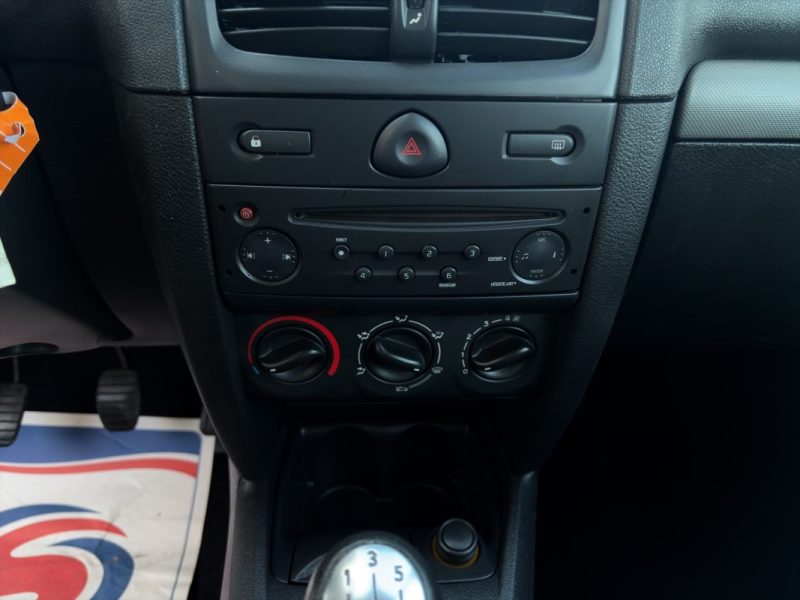 RENAULT CLIO II Campus 1.5 dCi 68 cv