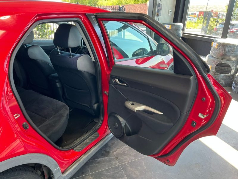 🚗 HONDA CIVIC VIII 1.3 83ch ⚙️ 📡 Radar de recul 📱 CarPlay ❄️ Climatisation