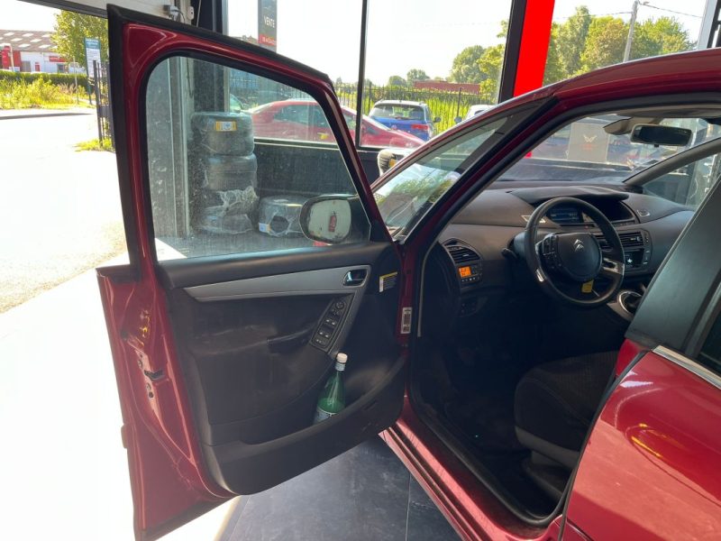 Citroën C4 Picasso 1.6 112 Ch📡 Radar de recul📱 Bluetooth🧊 Climatisation 