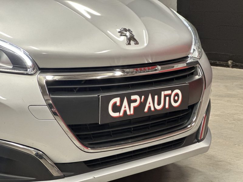 PEUGEOT 208 ACTIVE 1.6 HDI 100CV - Très bon état - Garantie 6 mois - Courroie de distribution faite 