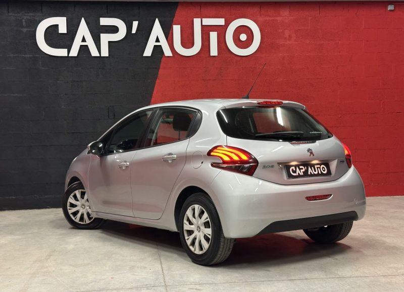 PEUGEOT 208 ACTIVE 1.6 HDI 100CV - Très bon état - Garantie 6 mois - Courroie de distribution faite 