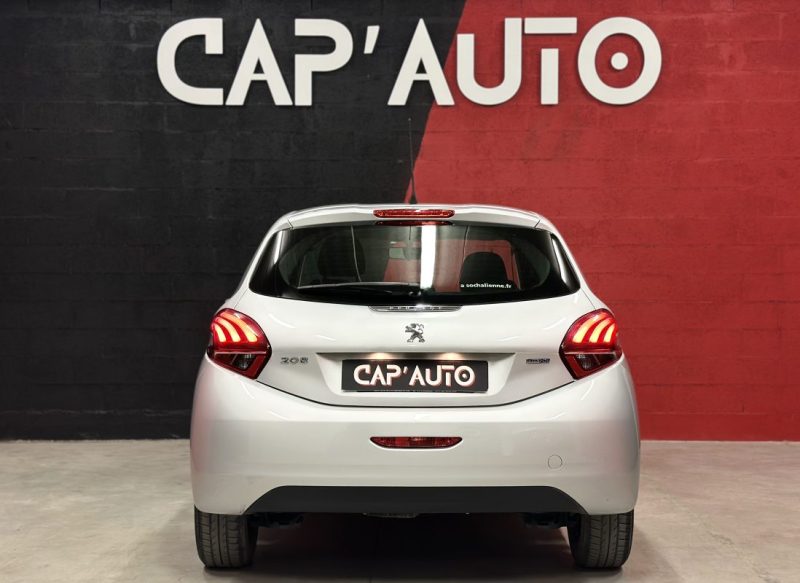 PEUGEOT 208 ACTIVE 1.6 HDI 100CV - Très bon état - Garantie 6 mois - Courroie de distribution faite 