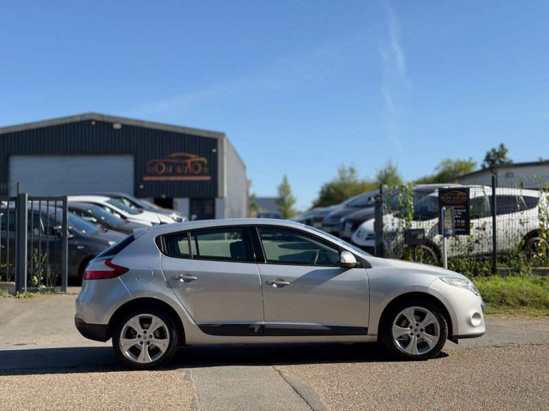 Renault Megane III 1.4 TCE 130 - GPS - Bluetooth - Révisée & Garantie 6 Mois