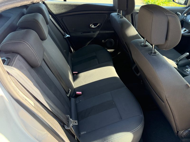 Renault Megane III 1.4 TCE 130 - GPS - Bluetooth - Révisée & Garantie 6 Mois
