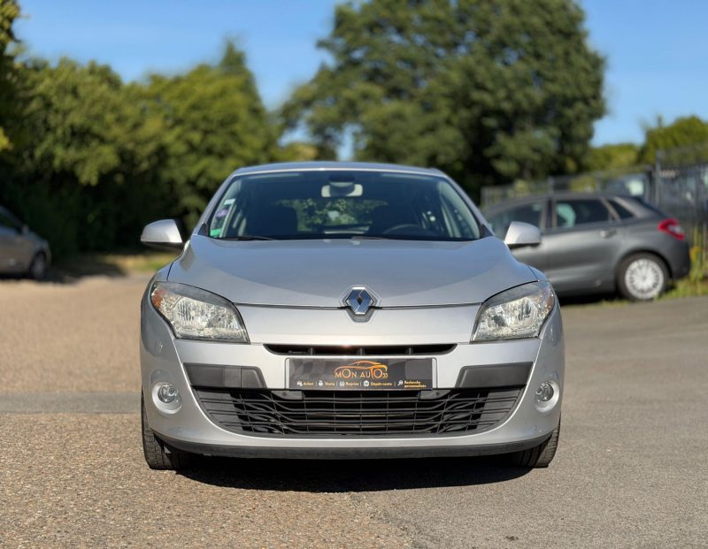 Renault Megane III 1.4 TCE 130 - GPS - Bluetooth - Révisée & Garantie 6 Mois
