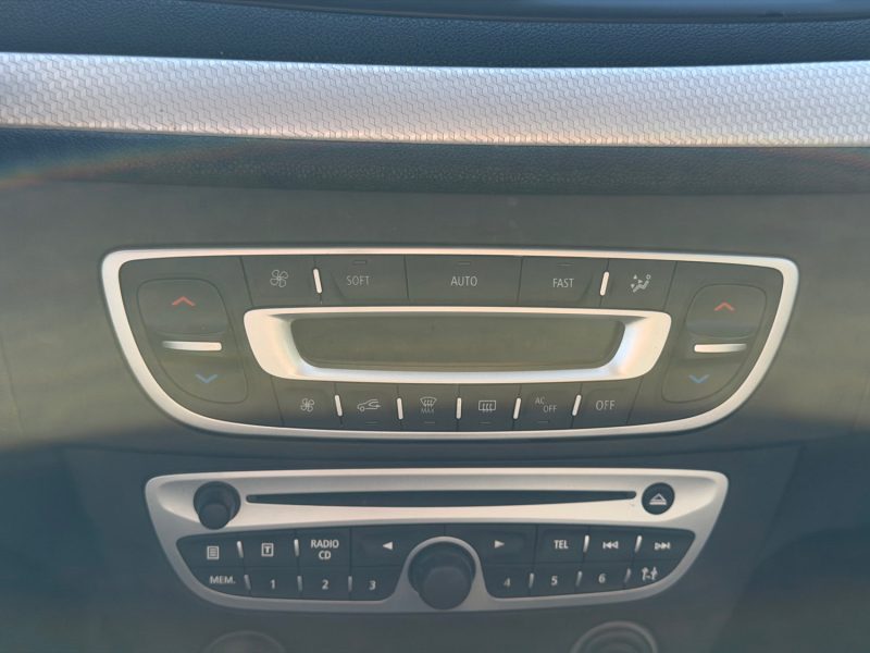 Renault Megane III 1.4 TCE 130 - GPS - Bluetooth - Révisée & Garantie 6 Mois