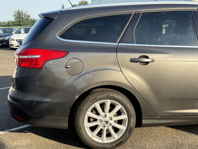 FORD Focus SW 1.0 EcoBoost 125ch Titanium Garantie 6 Mois