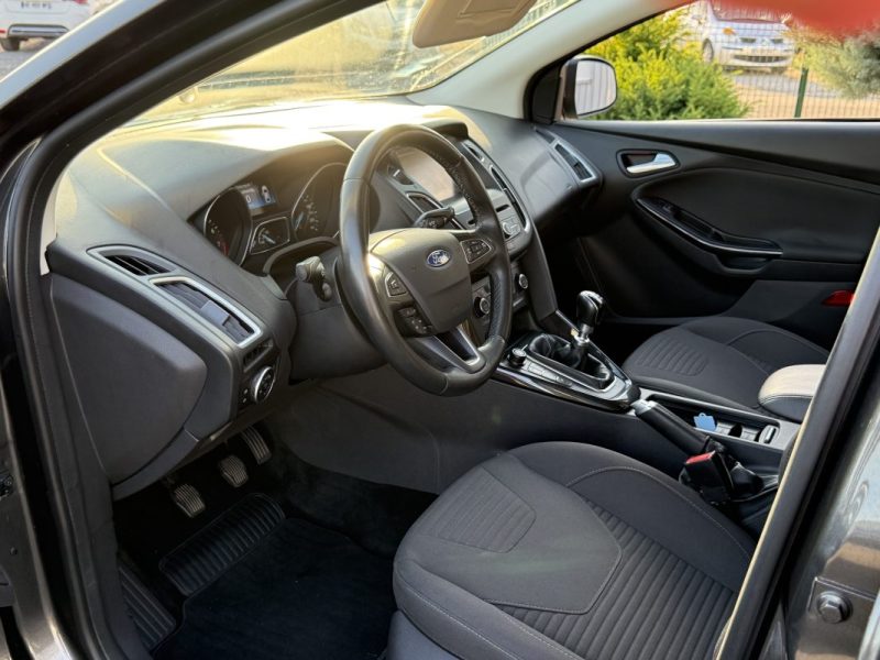 FORD Focus SW 1.0 EcoBoost 125ch Titanium Garantie 6 Mois