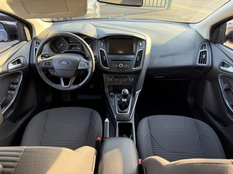 FORD Focus SW 1.0 EcoBoost 125ch Titanium Garantie 6 Mois