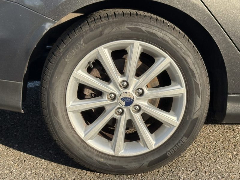 FORD Focus SW 1.0 EcoBoost 125ch Titanium Garantie 6 Mois