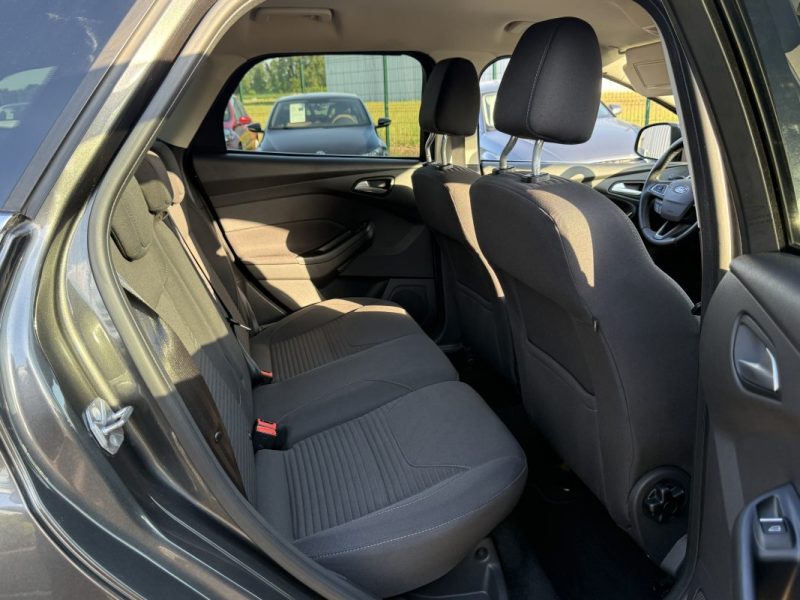 FORD Focus SW 1.0 EcoBoost 125ch Titanium Garantie 6 Mois